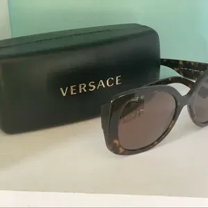NWT Versace sunglasses pristine condition Amazon.com: Versace VE 2198 1002T3 Black Plastic Phantos  main image 4